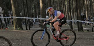 Pauline Ferrand-Prevot i Mathieu van der Poel triumfują w XCC w Lenzerheide