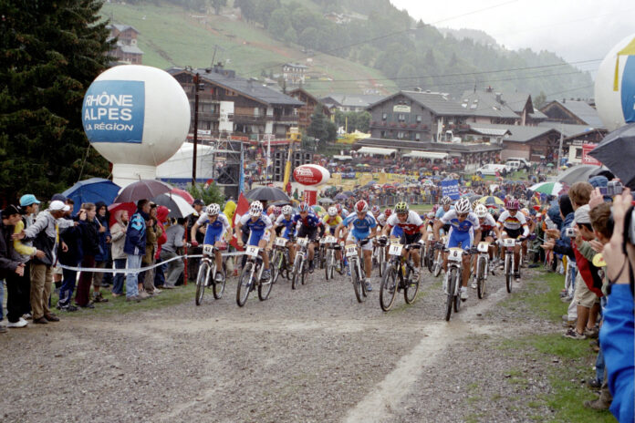 2004_UCI_Mountain_Bike_and_Trials_World_Championships_-_Les_Gets_-_Men's_Elite_XC_2